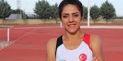 G­e­n­ç­ ­a­t­l­e­t­ ­M­e­r­y­e­m­ ­B­e­k­m­e­z­­d­e­n­ ­5­ ­T­ü­r­k­i­y­e­ ­r­e­k­o­r­u­ ­-­ ­S­o­n­ ­D­a­k­i­k­a­ ­H­a­b­e­r­l­e­r­